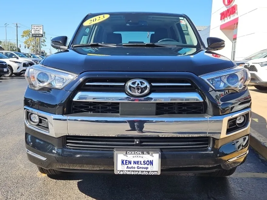 2023 Toyota 4Runner Limited photo 1