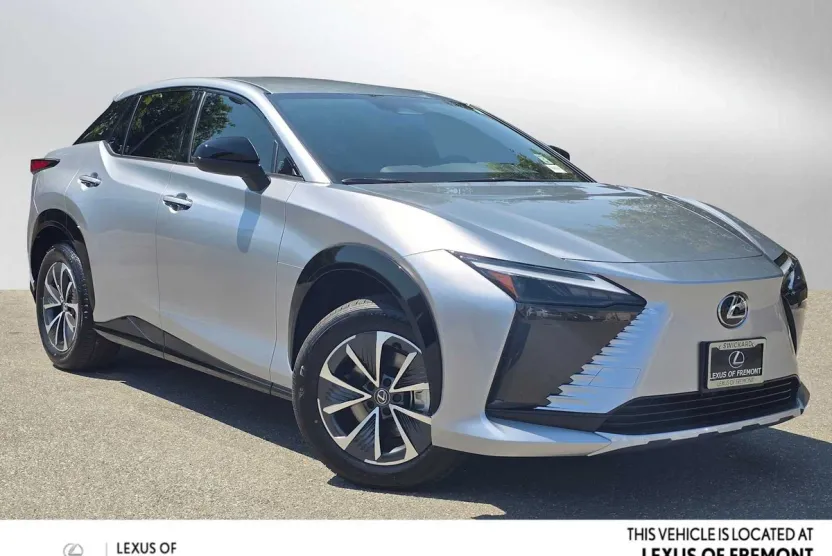 2025 Lexus RZ 450e photo 1