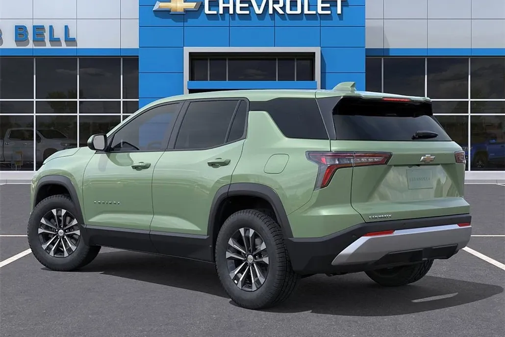 2026 Chevrolet Equinox LT photo 1