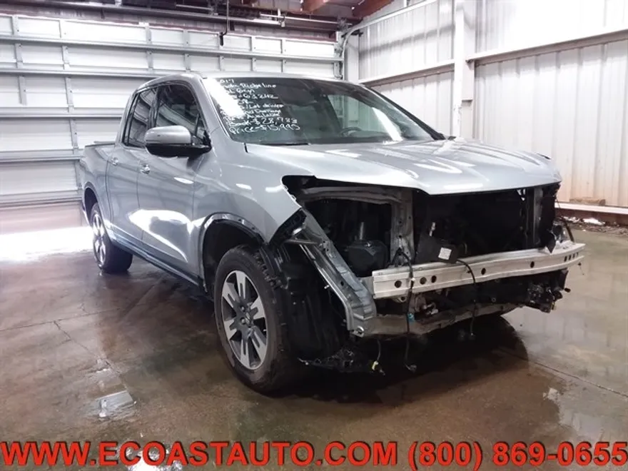 2017 Honda Ridgeline RTL-E photo 1