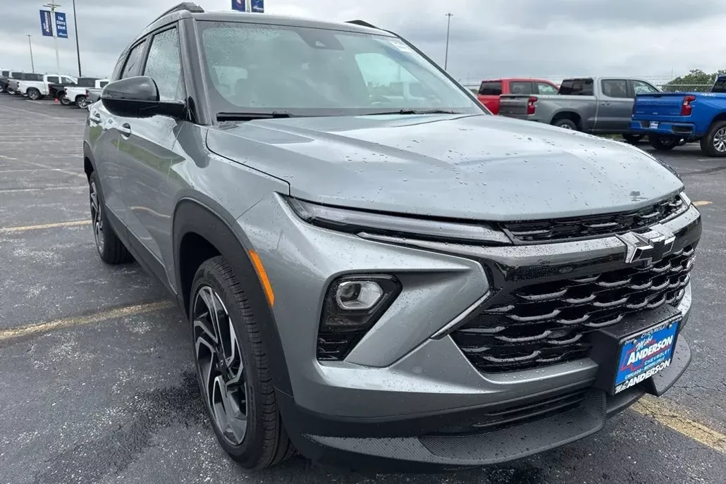 2025 Chevrolet Trailblazer RS photo 1