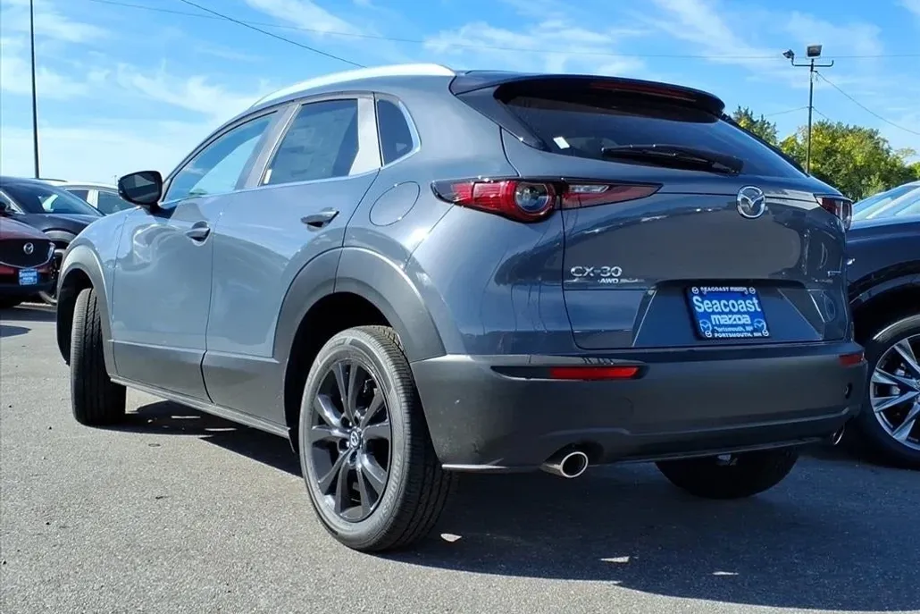 2025 Mazda CX-30 2.5 S Carbon photo 1