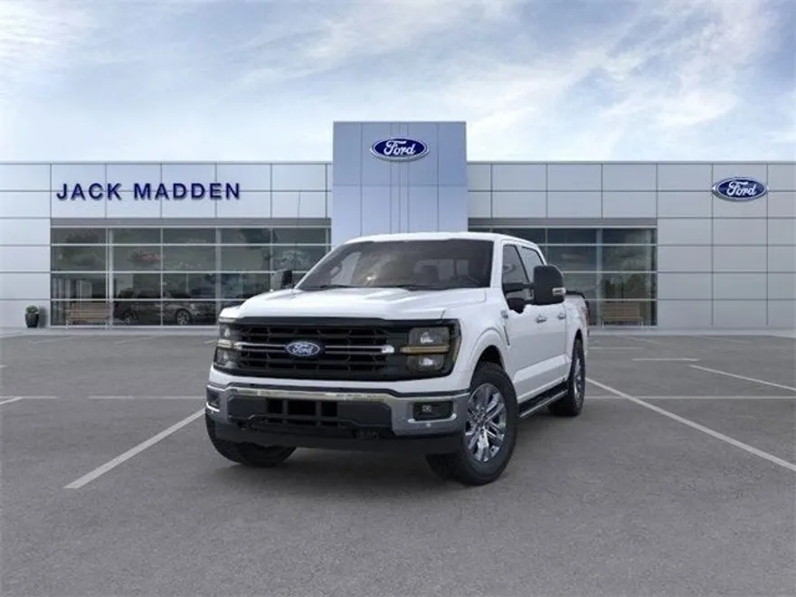 2024 Ford F-150 XLT photo 1
