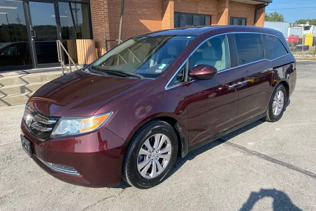 2014 Honda Odyssey EX-L photo 1