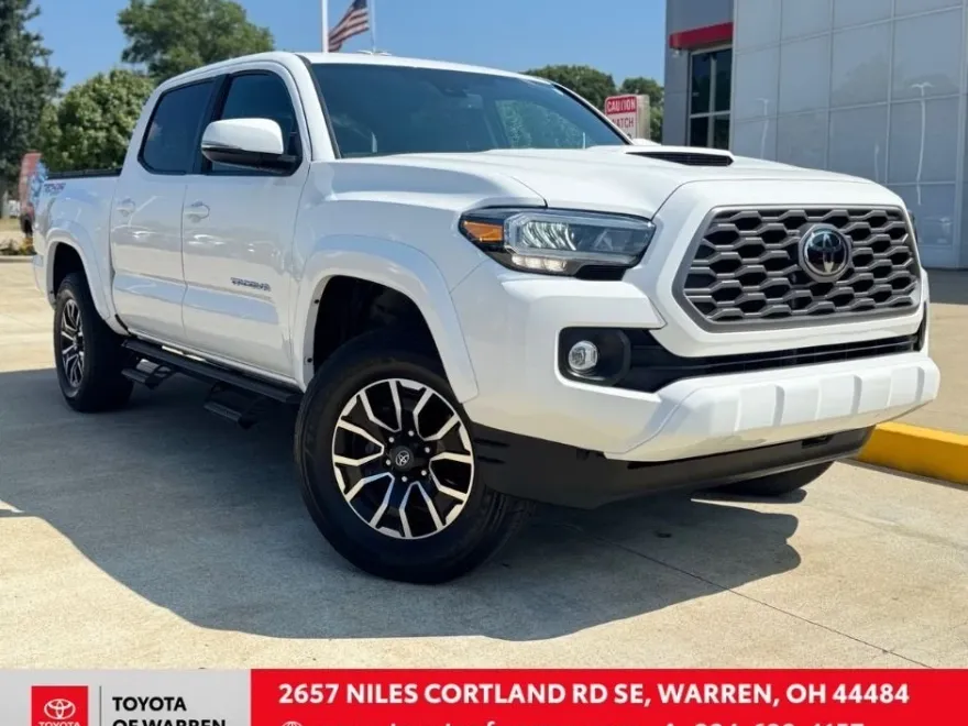 2023 Toyota Tacoma TRD Sport V6 photo 1