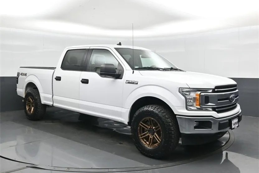 2019 Ford F-150 XLT photo 1