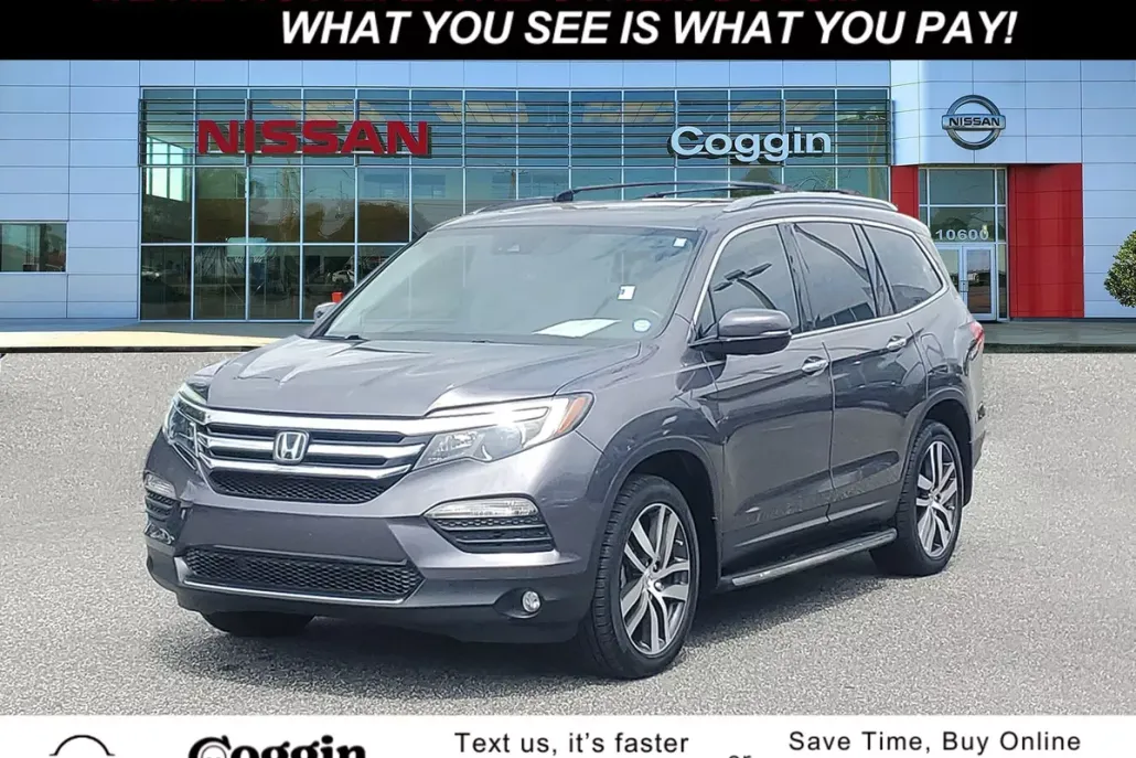 2017 Honda Pilot Elite photo 1
