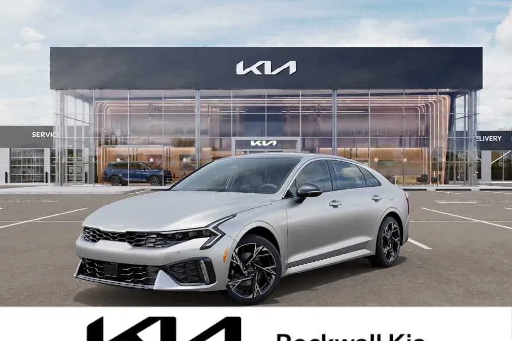 2025 Kia K5 GT-Line photo 1
