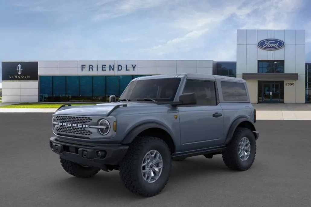 2023 Ford Bronco Badlands photo 1