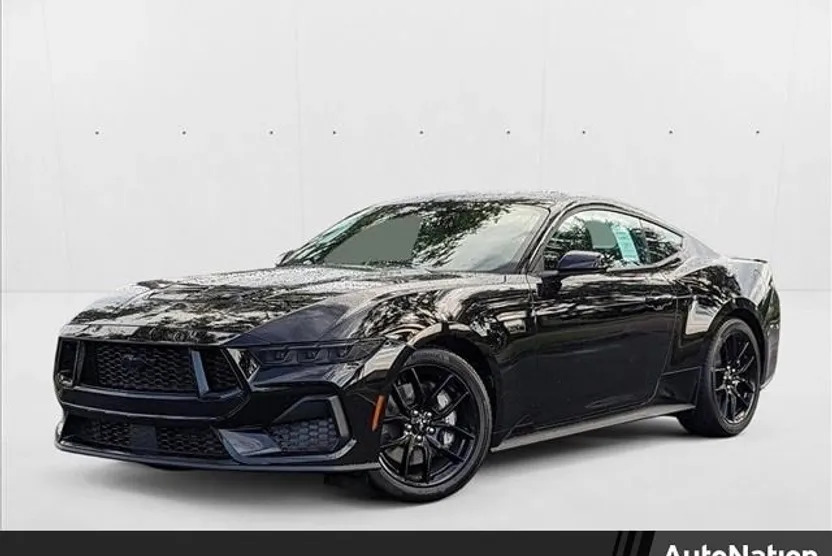 2025 Ford Mustang GT photo 1