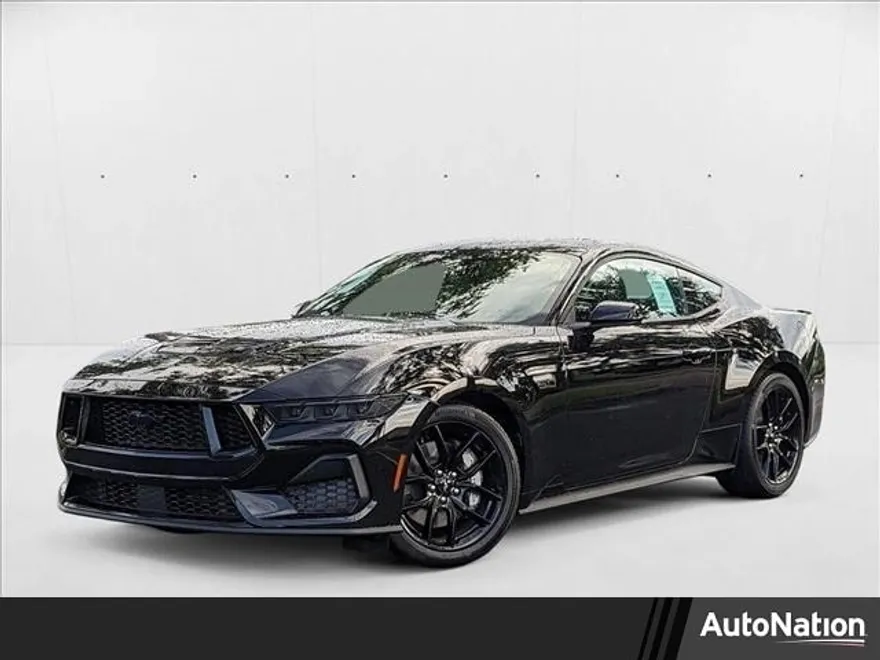 2025 Ford Mustang GT photo 1