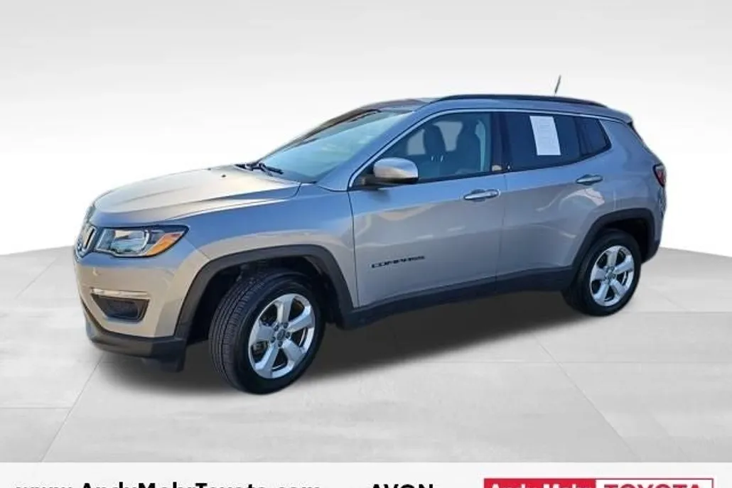 2018 Jeep Compass Latitude photo 1