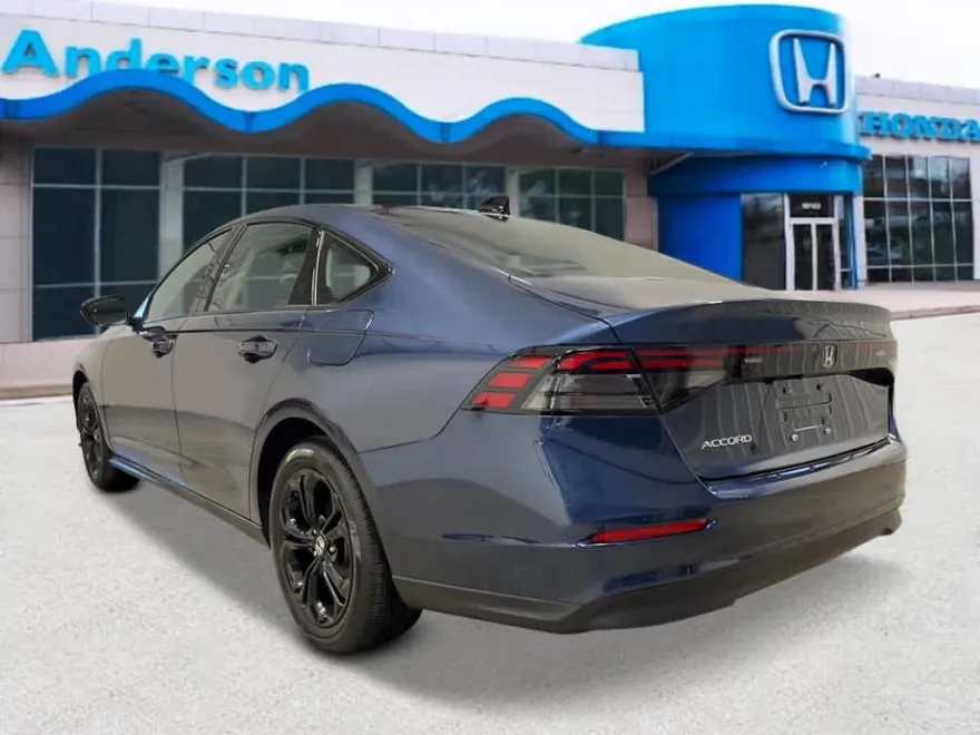 2025 Honda Accord SE photo 1