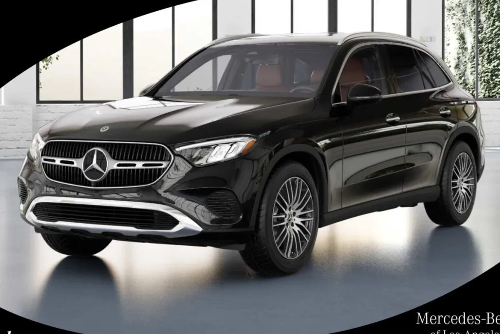 2025 Mercedes Benz GLC 300 photo 1