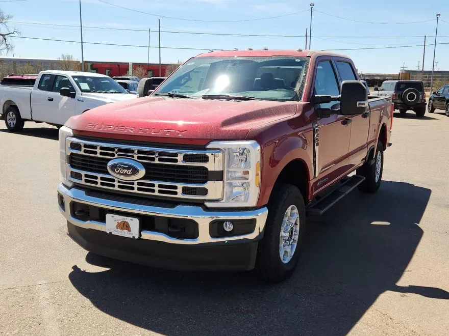 2025 Ford F-250 XLT photo 1