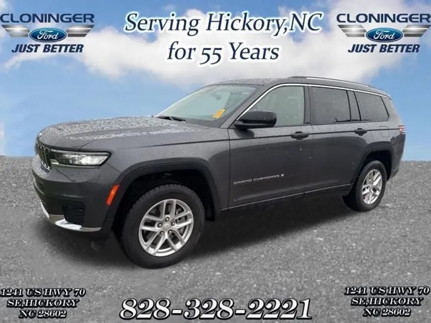2023 Jeep Grand Cherokee Laredo photo 1