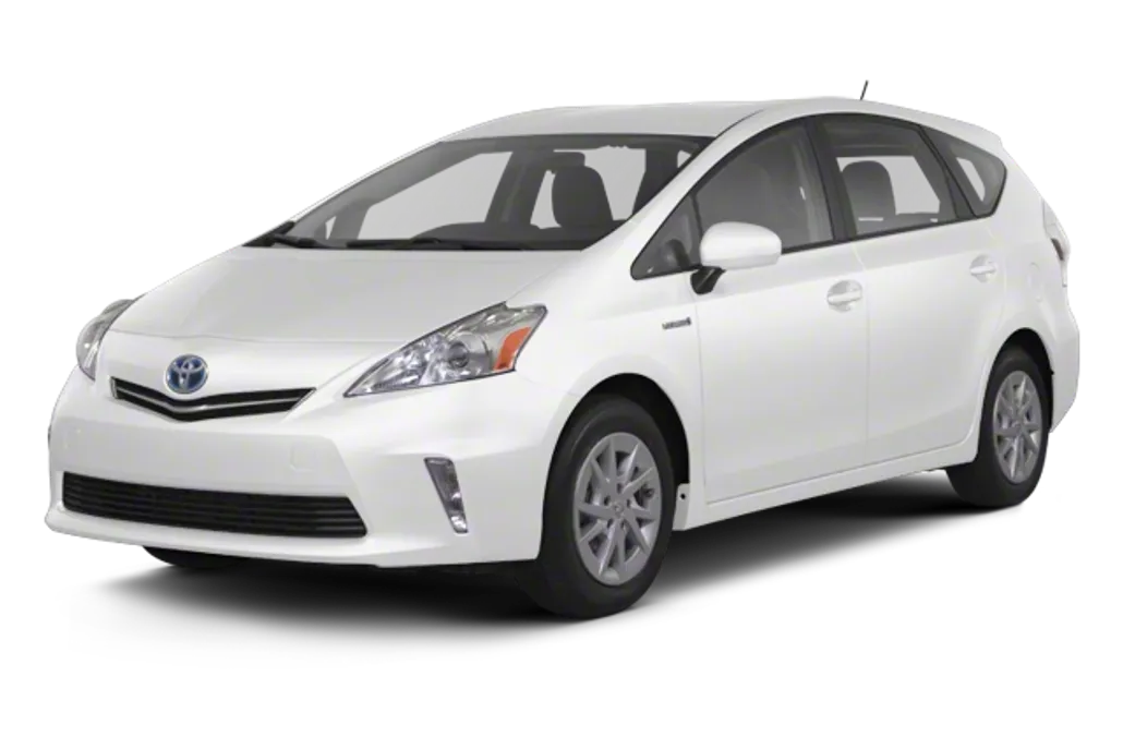 2013 Toyota Prius V Three photo 1