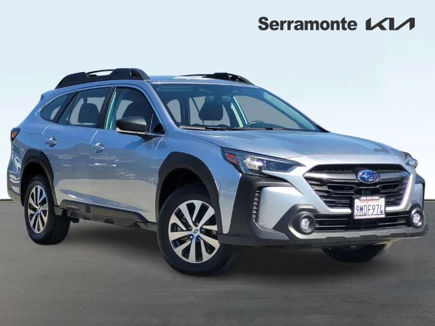 2025 Subaru Outback 2.5i photo 1
