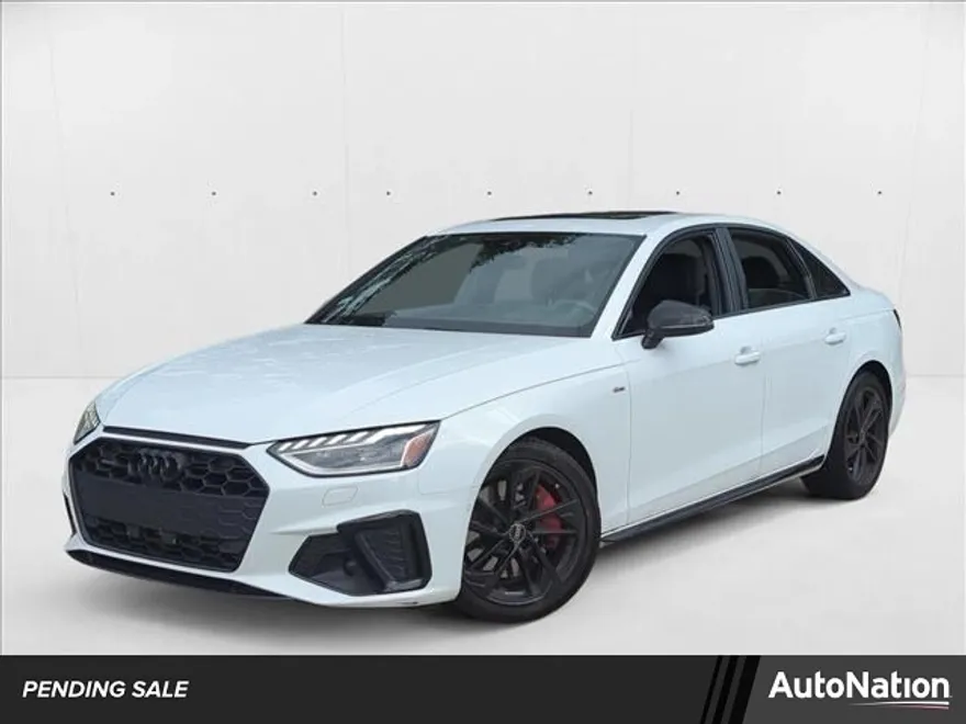 2022 Audi A4 S line Quattro Prestige photo 1