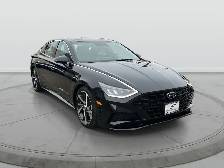 2022 Hyundai Sonata SEL Plus photo 1