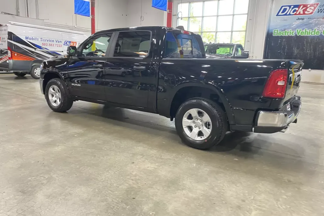2025 Ram 1500 Big Horn photo 1