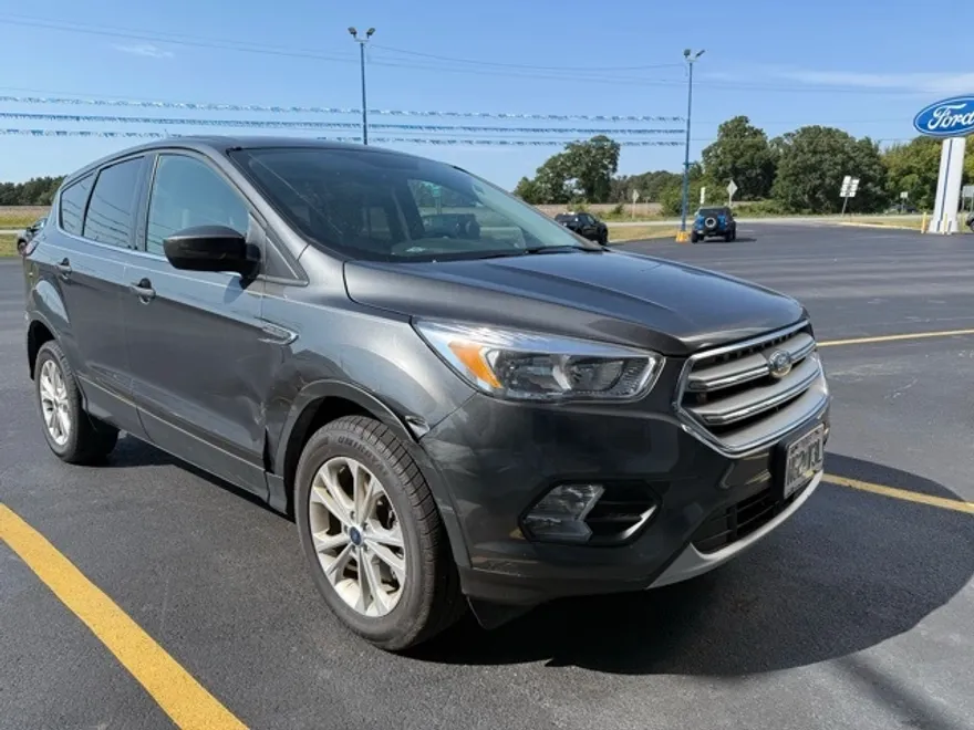 2019 Ford Escape SE photo 1