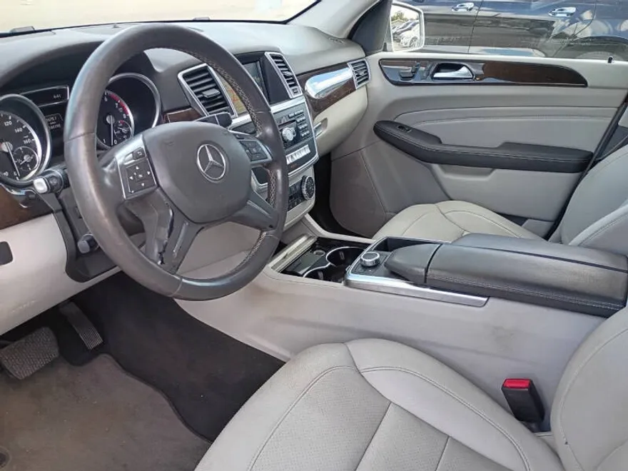 2015 Mercedes Benz ML 350 4MATIC photo 1