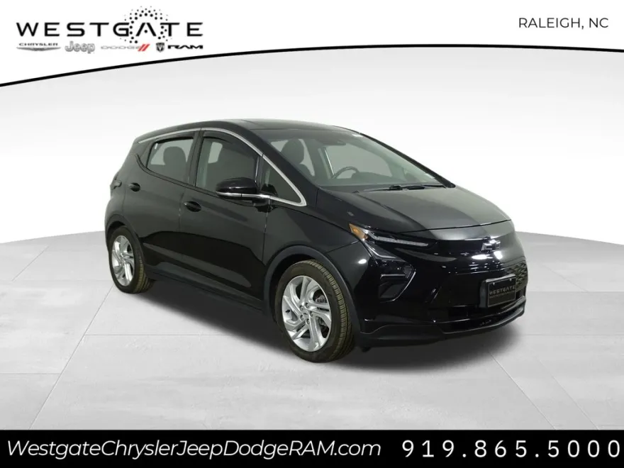 2023 Chevrolet Bolt EV 1LT photo 1