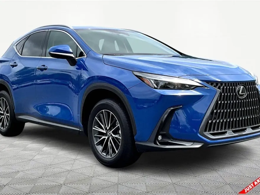 2025 Lexus NX 250 photo 1