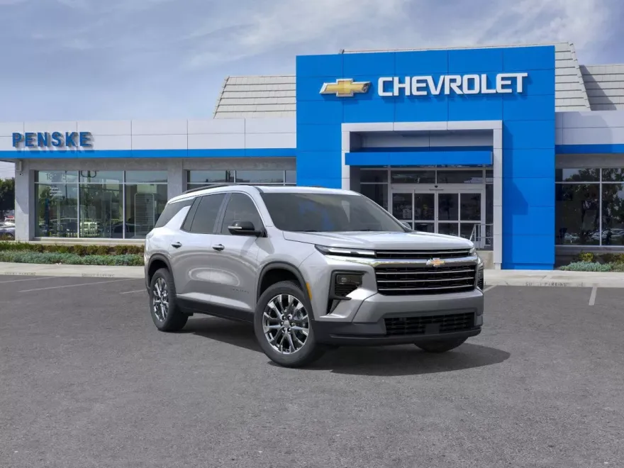 2026 Chevrolet Traverse photo 1