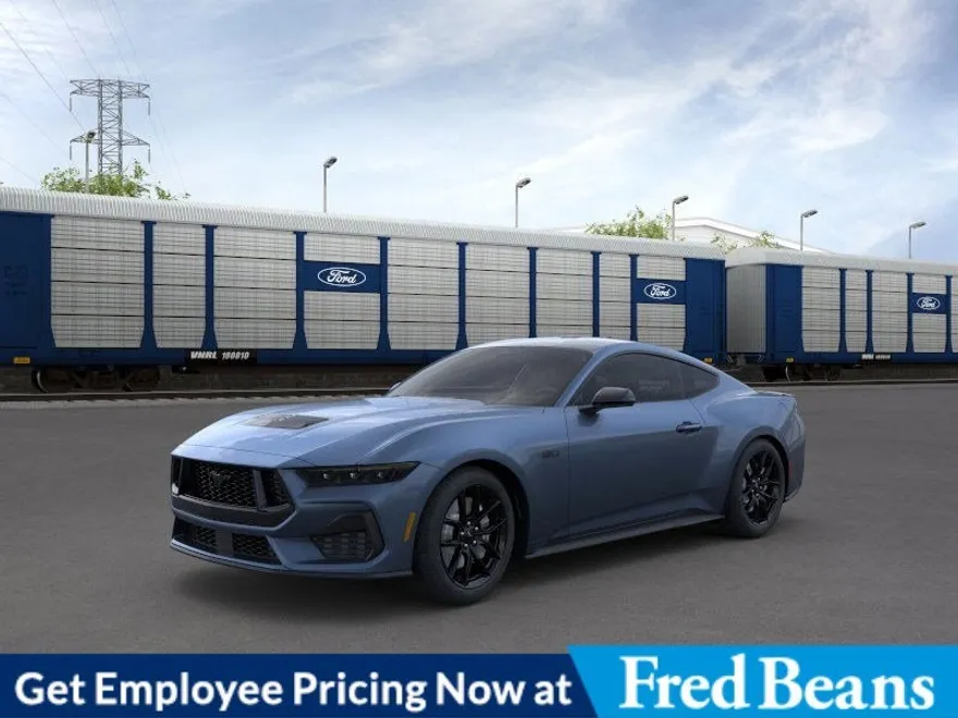 2025 Ford Mustang GT photo 1