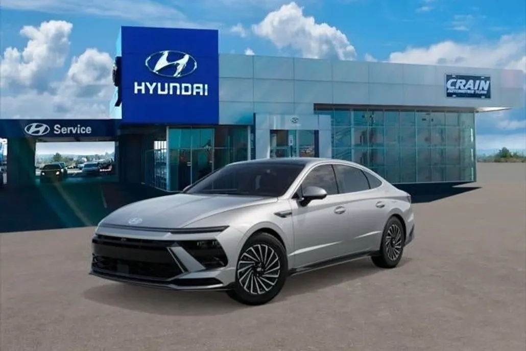 2025 Hyundai Sonata Hybrid Limited photo 1