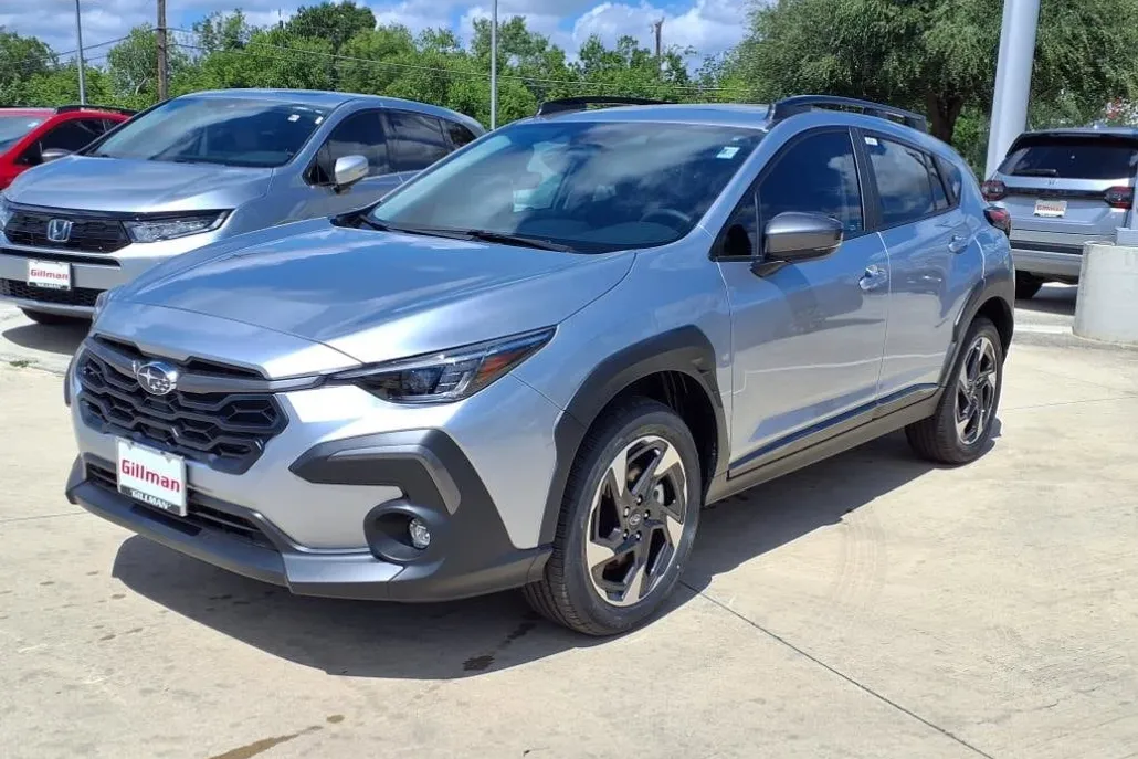 2025 Subaru Crosstrek Limited photo 1