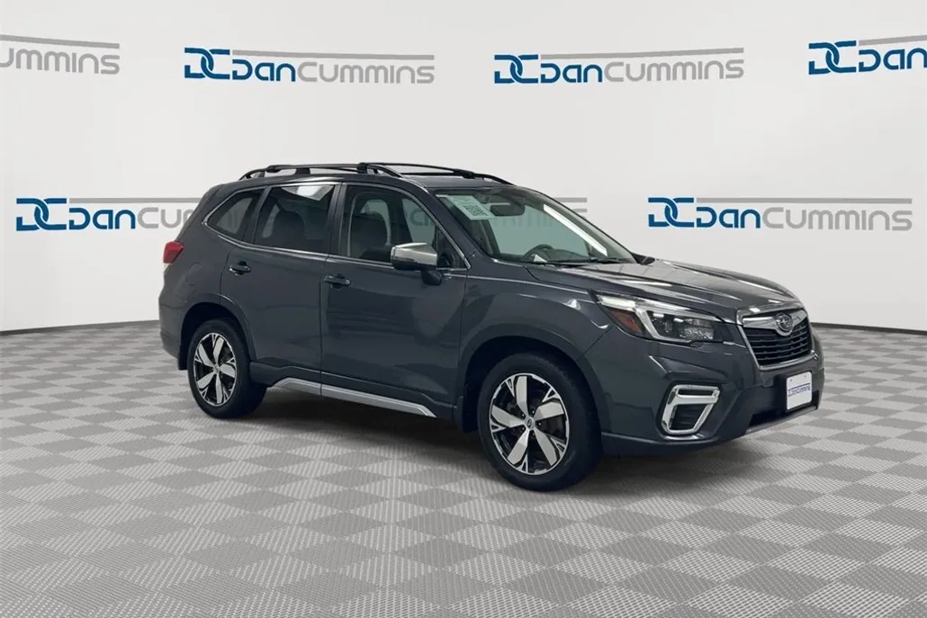2021 Subaru Forester Touring photo 1