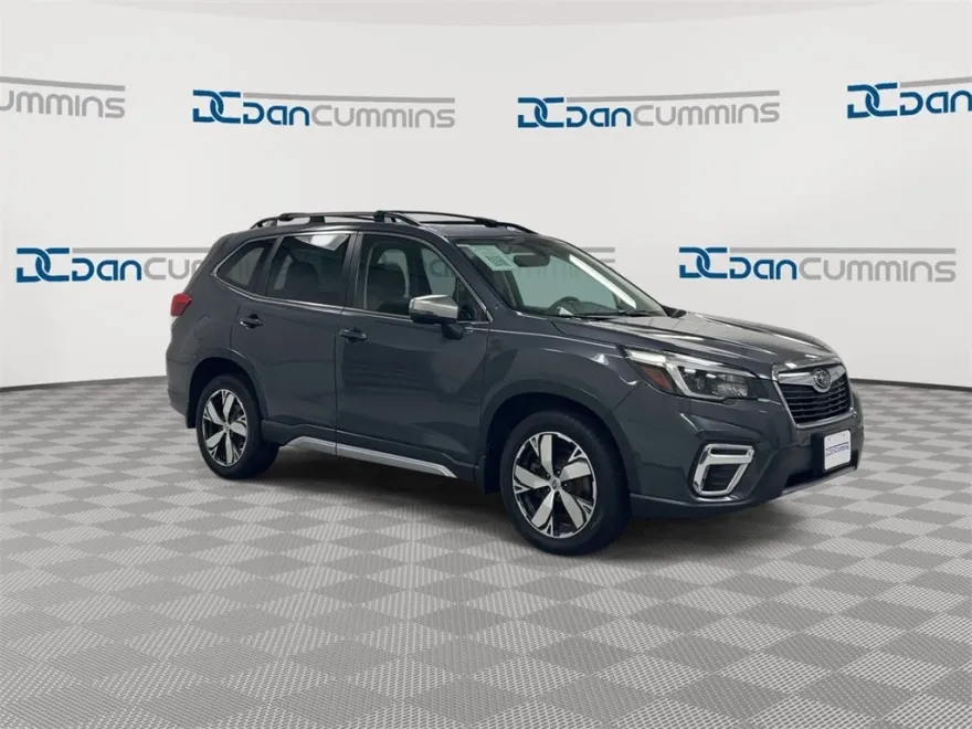 2021 Subaru Forester Touring photo 1