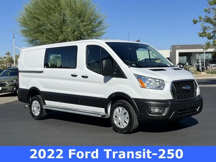 2022 Ford Transit photo 1