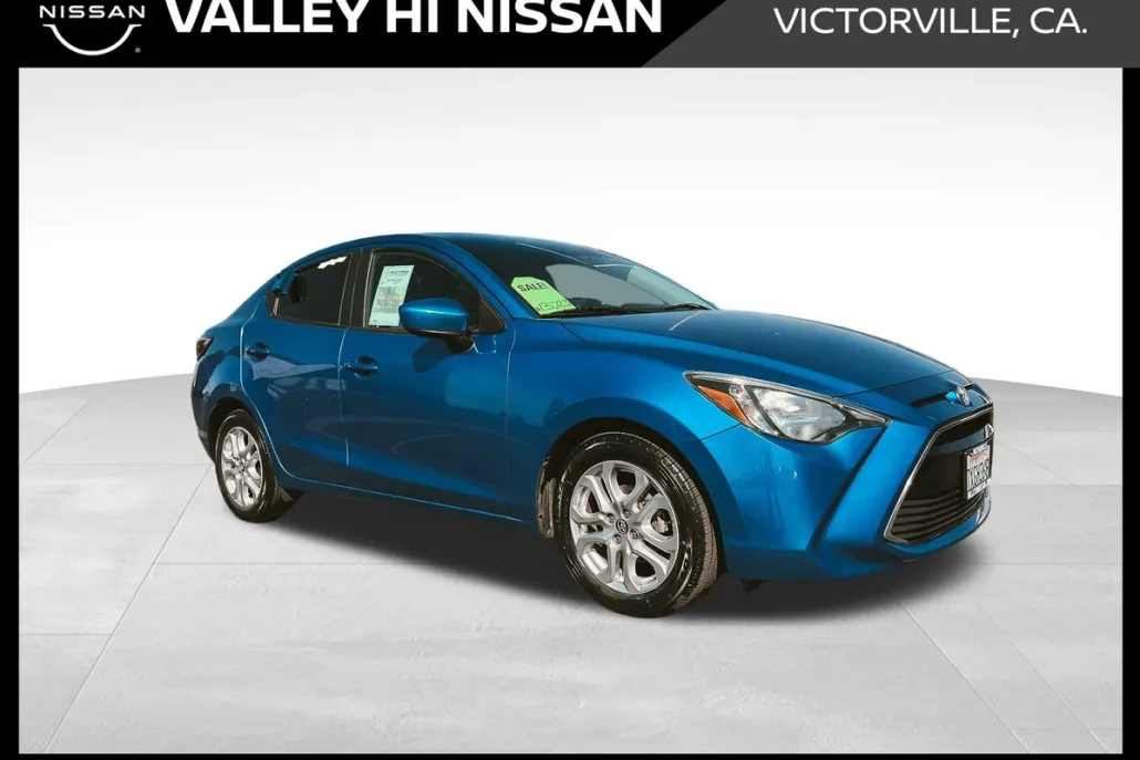 2017 Toyota Yaris iA Base photo 1