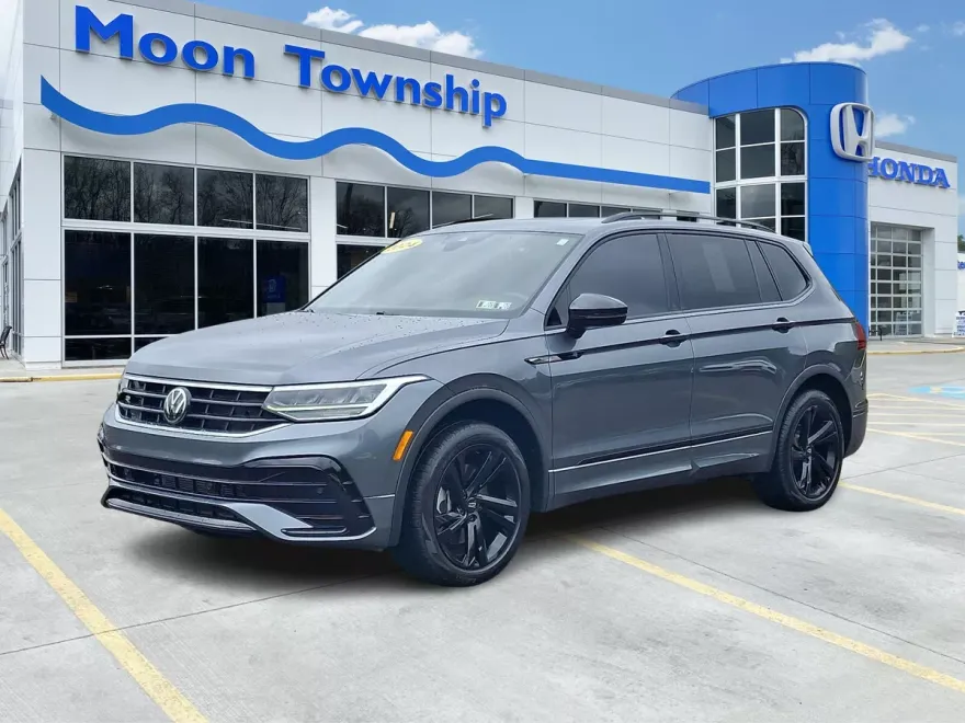 2024 Volkswagen Tiguan SE R-Line Black photo 1
