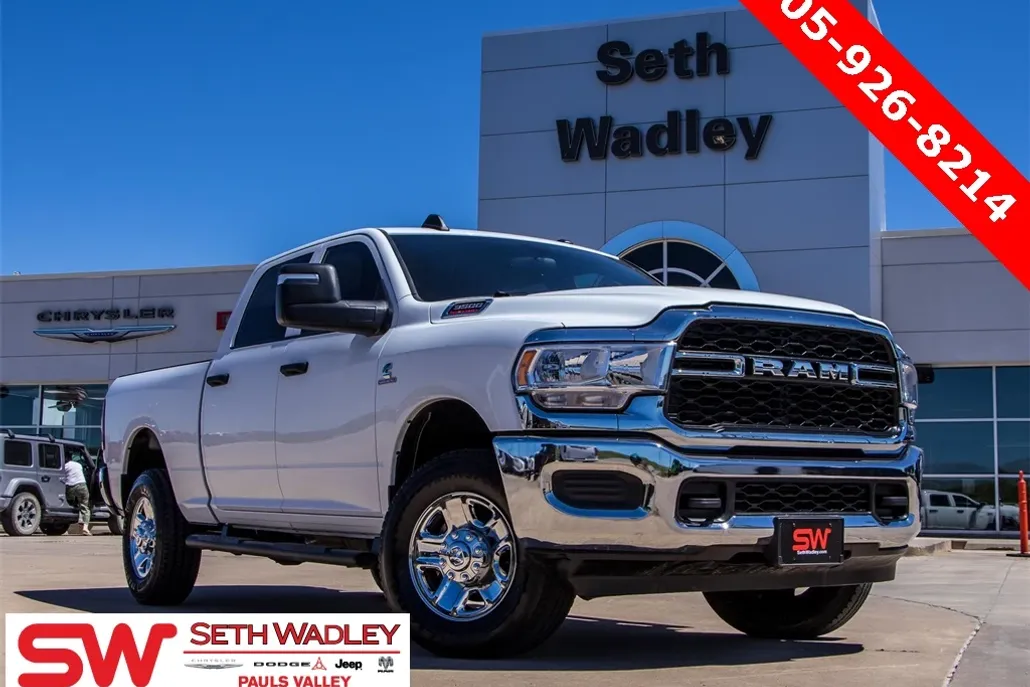 2024 Ram 3500 Tradesman photo 1