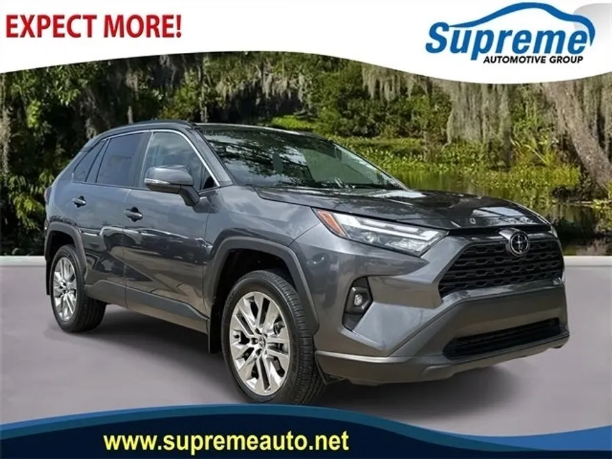 2024 Toyota RAV4 XLE Premium photo 1