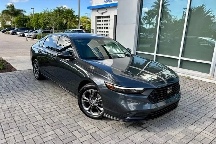 2023 Honda Accord EX photo 1