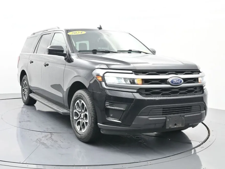 2024 Ford Expedition MAX XLT photo 1