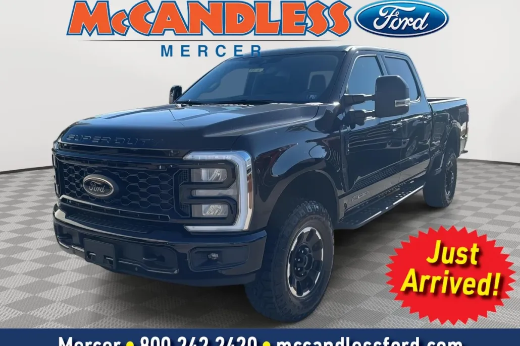 2026 Ford F-350 Lariat photo 1