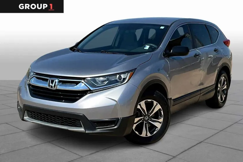 2017 Honda CR-V LX photo 1