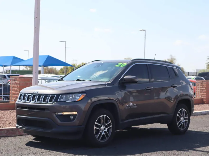 2020 Jeep Compass Latitude photo 1