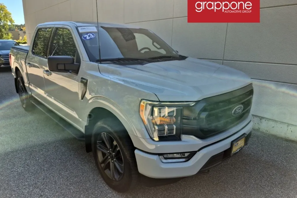 2023 Ford F-150 XLT photo 1