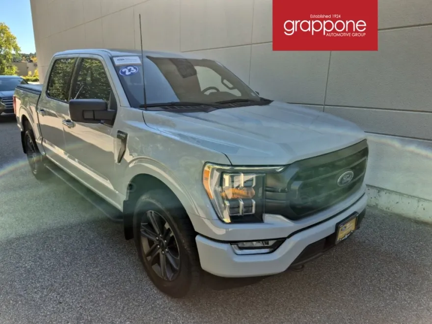 2023 Ford F-150 XLT photo 1