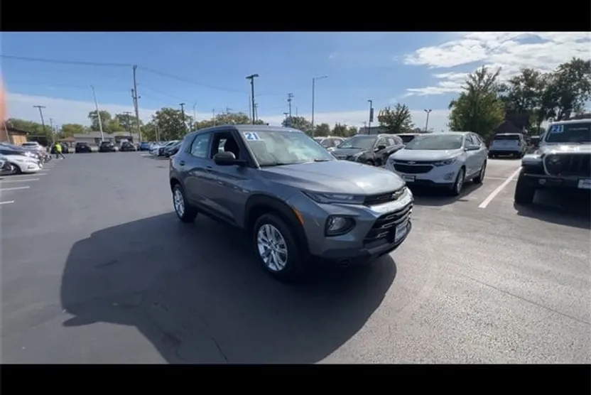 2021 Chevrolet Trailblazer LS photo 1