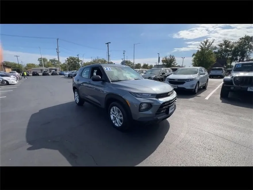 2021 Chevrolet Trailblazer LS photo 1