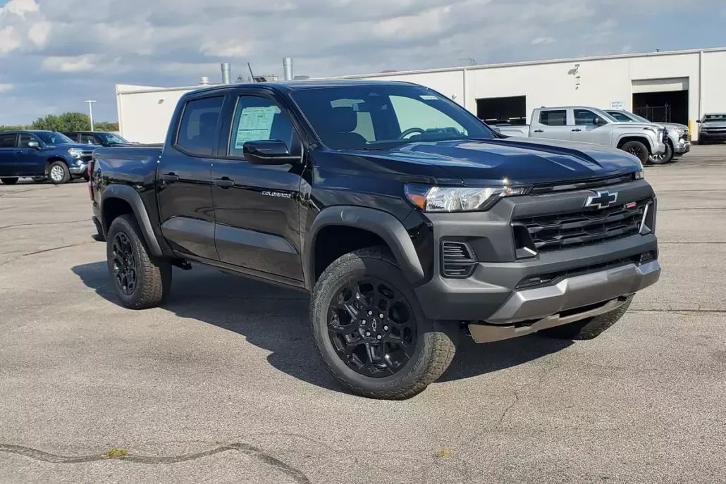 2026 Chevrolet Colorado Trail Boss photo 1